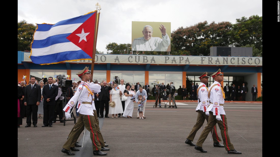 In Cuba, Pope gives veiled critique