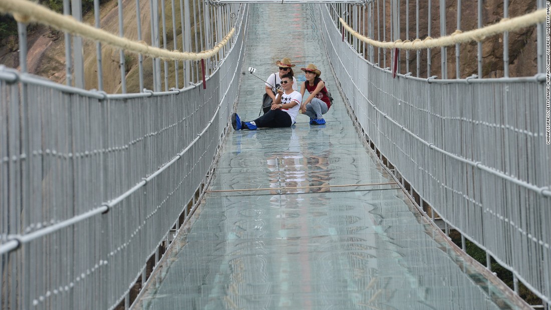 China S First Glass Bottom Bridge Opens Cnn Com