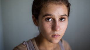 Yazidi girl recalls helicopter escape from ISIS