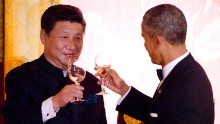 WASHINGTON, DC - SEPTEMBER 25: President Barack Obama and President Xi Jinping of China exchange toasts during a state dinner at the White House September 25, 2015 in Washington, DC. The two leaders will tackle a range of issues including regional tensions in Asia and cyber crimes. (Photo by Ron Sachs-Pool/Getty Images)