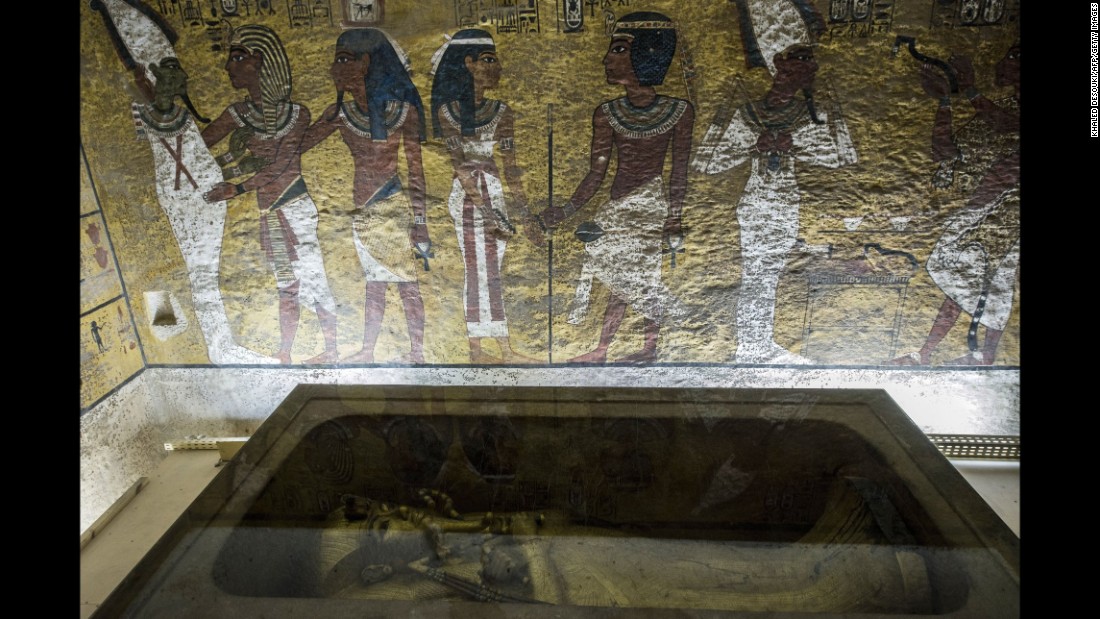 Have Egyptologists Found Nefertiti S Long Lost Tomb