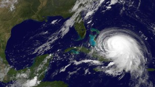 Hurricane Joaquin 4a Thursday