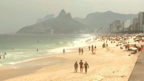 Thieves swarm some of Rio's most popular beaches