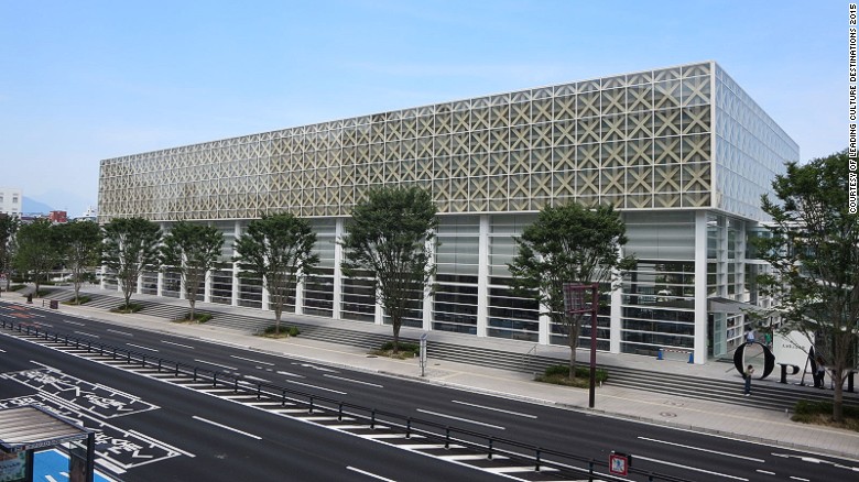 Designed by architect Shigeru Ban, the Oita Prefectural Art Museum opened in Japan earlier this year. Its lattice design is inspired by traditional Japanese bamboo craft. 