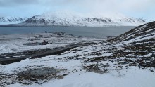 Η Παγκόσμια Seed Vault στο Svalbard, Νορβηγία, μοιάζει με ένα Bond κακοποιό & # 39? S φωλιά, αλλά το περιεχόμενό του θα μπορούσε να βοηθήσει την ανθρωπότητα να ανακάμψει από μια μεγάλη καταστροφή.