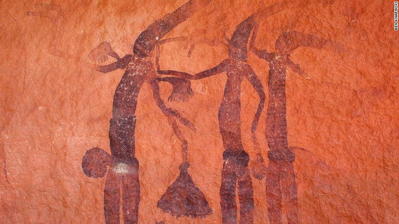 Faraway Bay is home to one of Australia&#39;s most comprehensive collections of Aboriginal rock art.