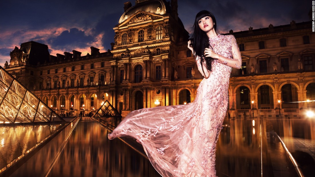 Show producer and model Jessica Minh Anh has made her name with stunt runway shows at international landmarks including the Grand Canyon and London&#39;s Tower Bridge. Discover how she made these dramatic, larger-than-life fashion spectacles possible.