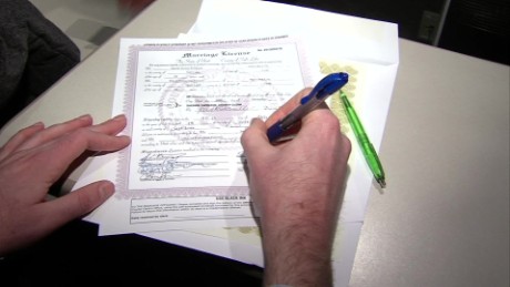 Mormon Church Labels Same-Sex Couples Apostates