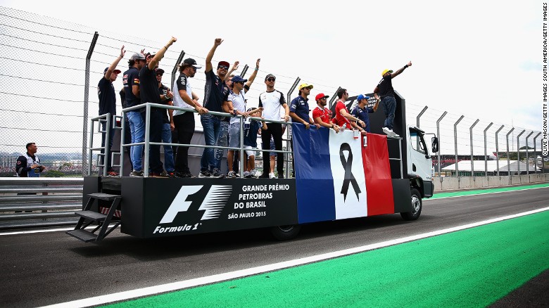 F1 drivers honor the victims of the terrorist attacks in Paris prior to the 2015 F1 Grand Prix of Brazil.