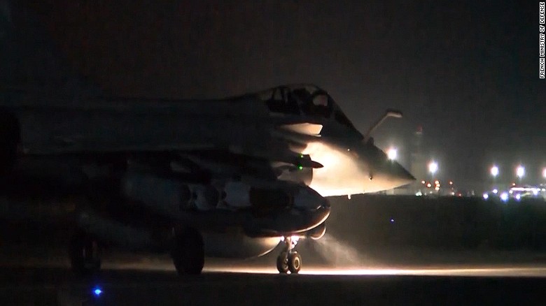 French airstrikes target ISIS sites in Syria