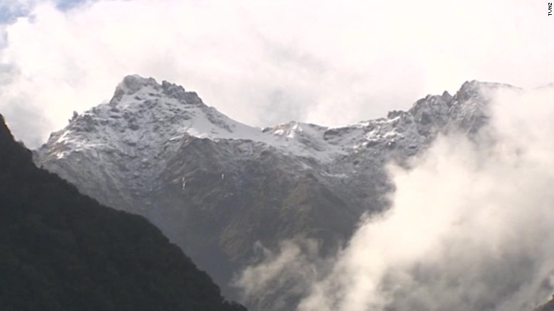 7 feared dead in New Zealand helicopter crash