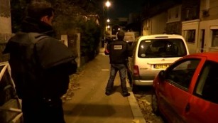 Possible suicide vest found near Paris