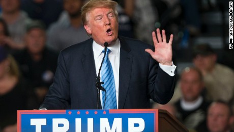 Republican presidential candidate Donald Trump addresses supporters during a campaign rally at the Greater Columbus Convention Center on November 23, 2015 in Columbus, Ohio. 