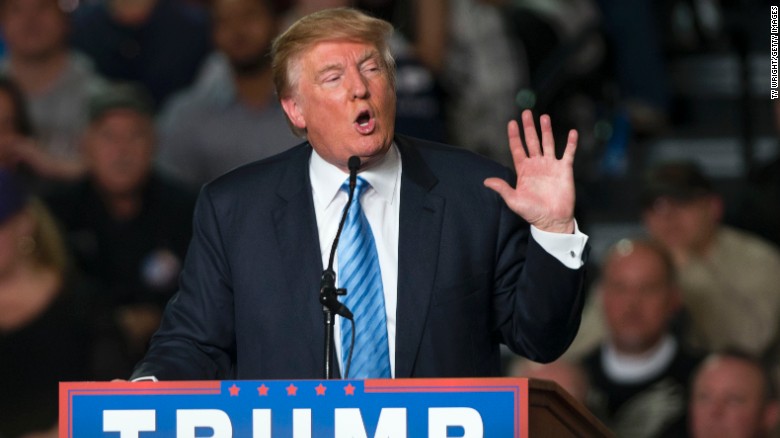 Republican presidential candidate Donald Trump addresses supporters during a campaign rally at the Greater Columbus Convention Center on November 23, 2015 in Columbus, Ohio.