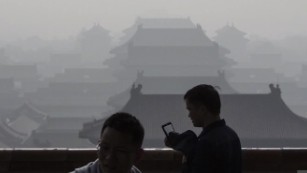 China&#39;s demand for energy choking the capital 