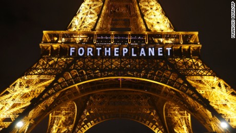 COP21: Obama praises Paris climate change agreement
