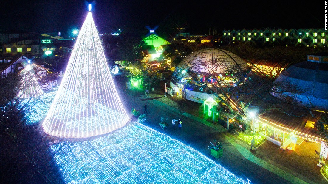 On a corner of Mt. Fuji, spa resort Toki No Sumika in the city of Gotemba puts on extravagant light show each year. This year&#39;s winter light display runs until March 21.