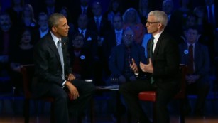 Obama: I&#39;m happy to talk to the NRA about guns
