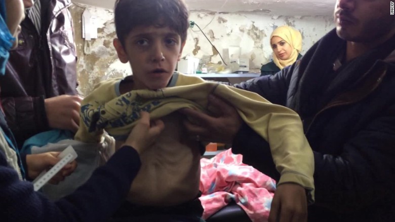 U.N. struggles to get food to starving Syrians