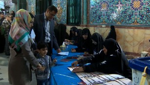High voter turnout in Iran&#39;s elections