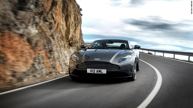 Η DB11 & # 39? Οι aearodynamic εξελίξεις s ως στόχο να κρατήσει σταθερά φυτεύονται στις γωνίες.