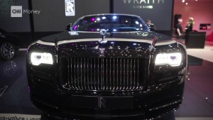 rolls royce black badge orig cnn_00003802.jpg