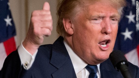 Republican presidential candidate Donald Trump speaks during the Palm Beach County GOP Lincoln Day Dinner at the Mar-A-Lago Club, Sunday, March 20, 2016, in Palm Beach, Fla. (AP Photo/Wilfredo Lee)