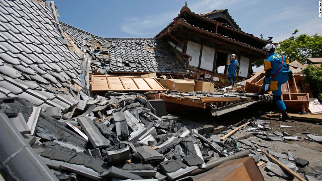 Japan earthquakes Racing to find survivors