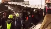 Rescuers young girl collapsed building ecuador romo nr_00001005.jpg