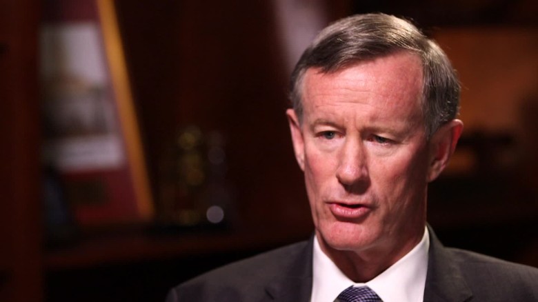 McRaven: Obama acted with &#39;remarkable&#39; courage