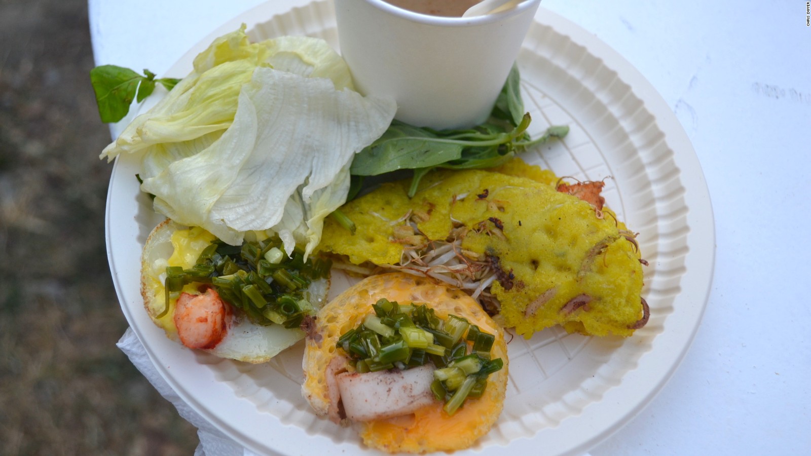 Banh xeo: The bulgier the better.