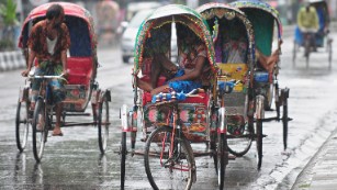 Lightning strikes kill 65 people in four days in Bangladesh