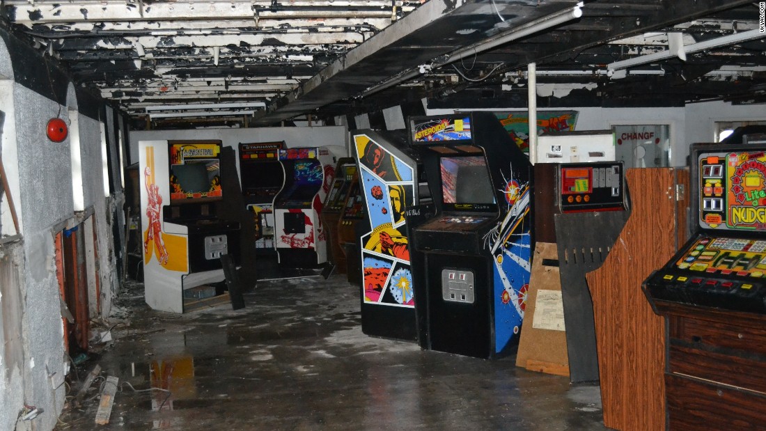 160601153202-arcade-machines-discovered-in-ship-8-super-169.jpg