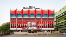 Photographers Stefanie Zoche and Sabine Haubitz, captured some of South India's most stunning cinemas between 2011 and 2014. 