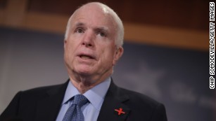 John McCain criticizes Trump&#39;s feud with Muslim family