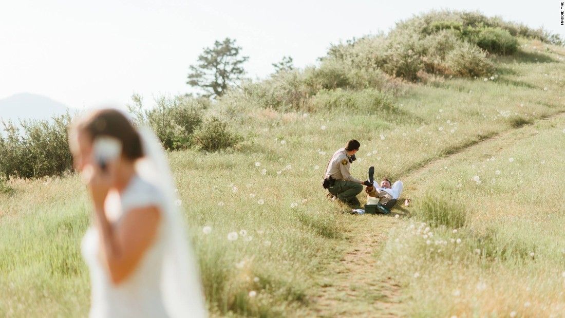 04 snake bite wedding shoot