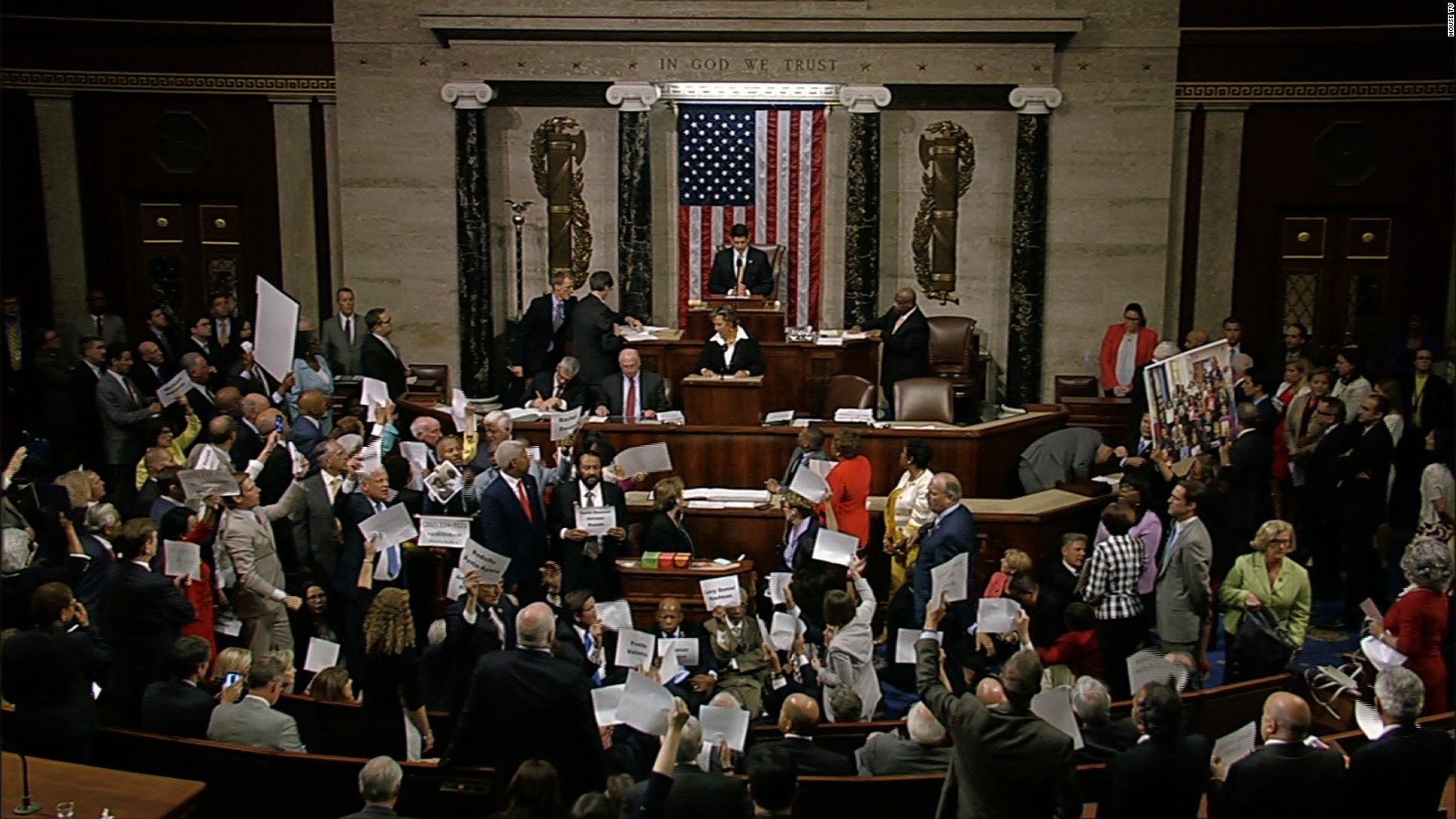 Democrats shout 'no bill, no break' on House floor