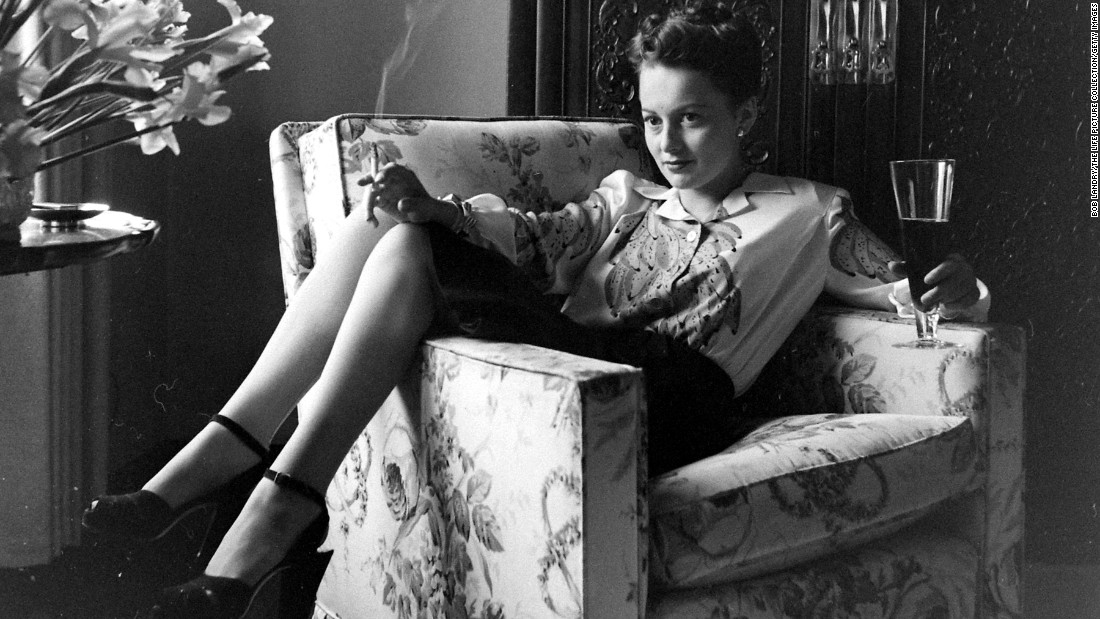 &lt;a href=&quot;http://www.cnn.com/2013/01/21/us/olivia-de-havilland-fast-facts/&quot;&gt;Olivia de Havilland&lt;/a&gt; remains one of the last survivors of Hollywood&#39;s glamorous heyday of the 1930s and &#39;40s. The star celebrates her 100th birthday on Friday, July 1. De Havilland, the personification of kind and genteel ladies in the movies, initially wanted to be a schoolteacher. But she began acting professionally at 18 and enjoyed a career that spanned from the mid-&#39;30s to the late &#39;80s. Here, in an uncharacteristic pose, she relaxes at home with a cigarette and beer in the early 1940s.