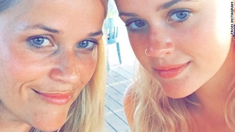 15 must-see selfies from July