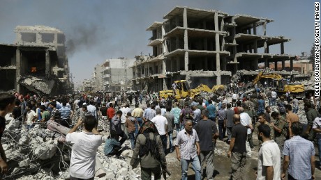 Suicide bombing kills 48 people, children