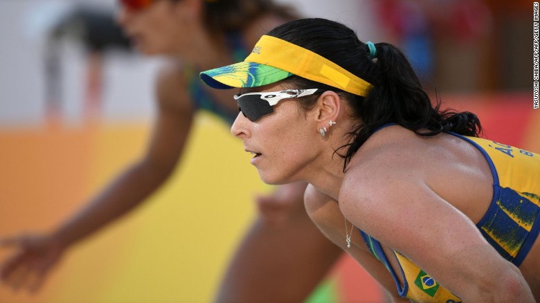 Barbara Seixas, and her partner Agatha Bednarczuk, made it two wins out of two for Brazil by defeating the Czech Republic.