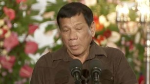 Philippine President accuses officials of drug ties