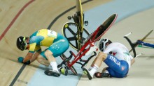 O'Shea and Viviani were knocked to the grown following a collision.