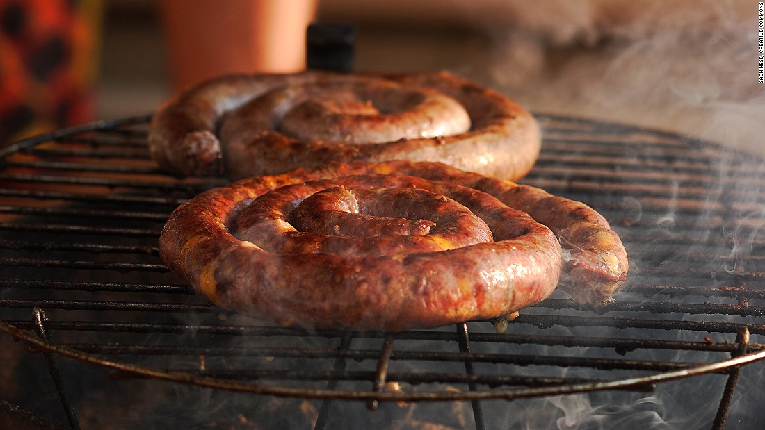As the nation&#39;s top culinary custom, the South African braai gathers friends, family and the community to grill juicy cuts of steak, sausage and chicken sosaties (skewers).