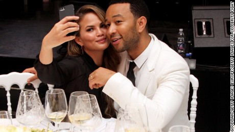 Chrissy Teigen shares image of stretch marks