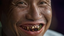 Other countries are also trying to curb the habit. In Myanmar, the government has ordered all employees <a href="http://www.mmtimes.com/index.php/national-news/20705-govt-takes-aim-at-betel-chewing.html" target="_blank">not to chew betel during office hours</a> and has started a campaign to remove betel vendors from public places, including those popular with tourists.