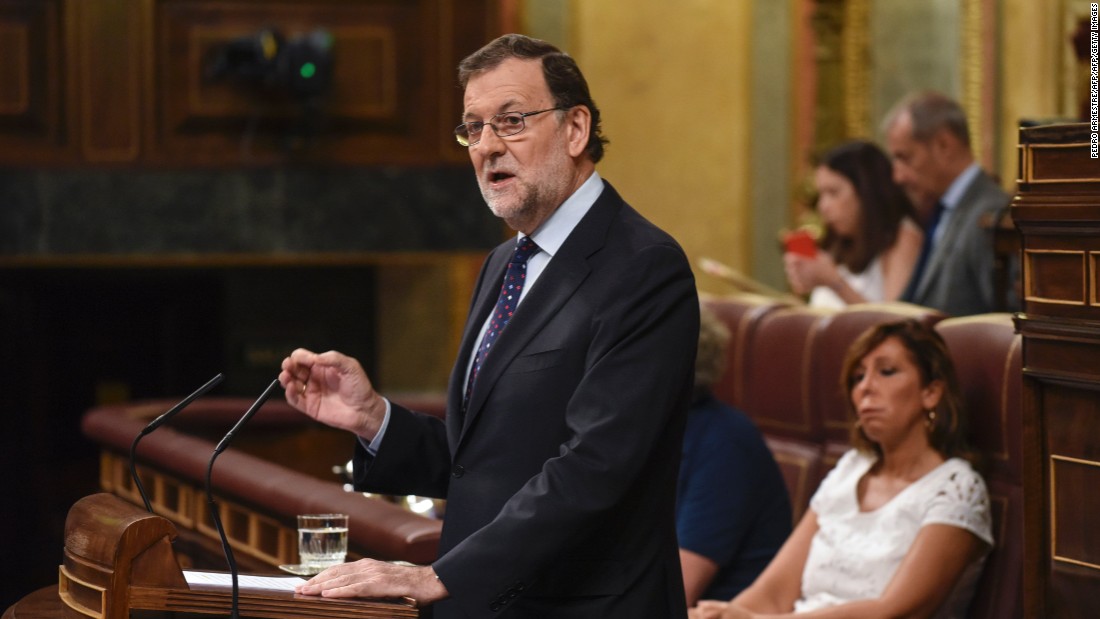 Mariano Rajoy addresses Spanish lawmakers in September.