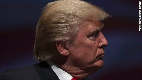 Trump, committees raise $90M, falling behind Clinton