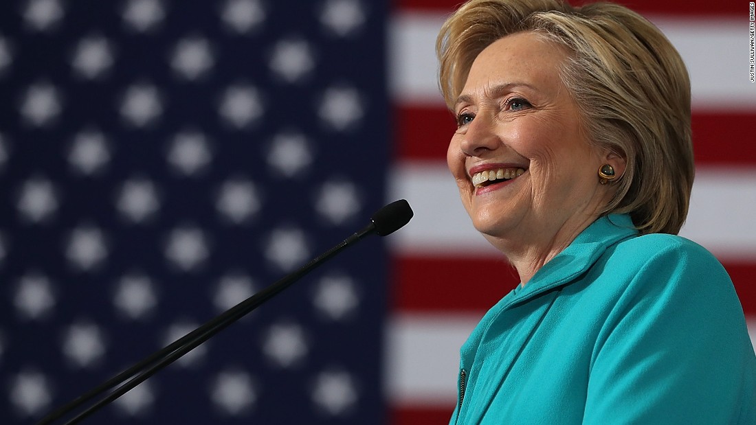 Clinton camp insists it can't be thrown off course