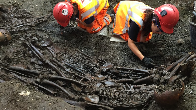 An investigation of skeletons buried during the 1665 Great Plague of London has revealed the DNA of the bacteria responsible for the disease. The skeletons were discovered in an ancient burial site during construction of London&#39;s Crossrail train line.